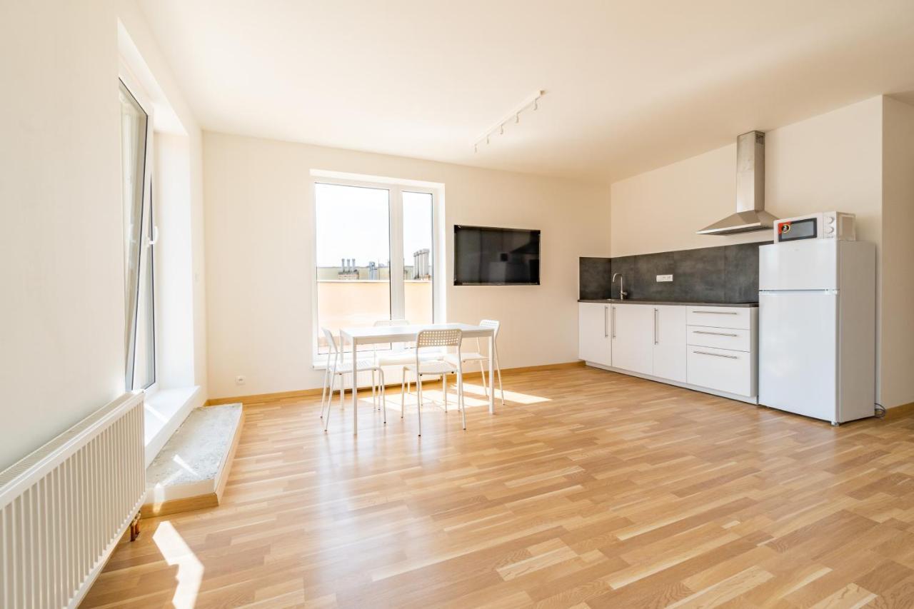 Penthouse # 81 With Panoramic City View In Elite Rezidence With Free Parking براغ المظهر الخارجي الصورة