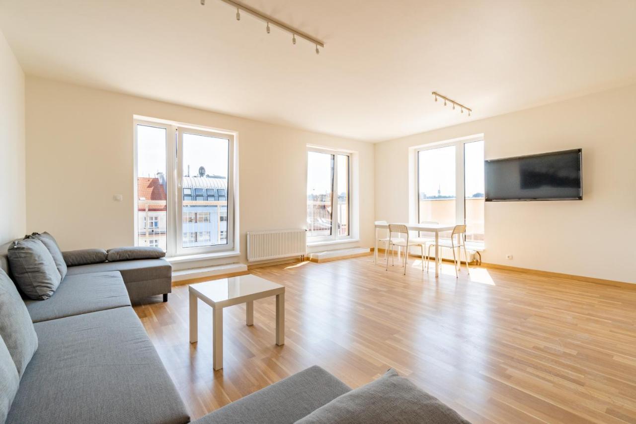 Penthouse # 81 With Panoramic City View In Elite Rezidence With Free Parking براغ المظهر الخارجي الصورة